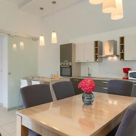 Villa Ma By Guide *